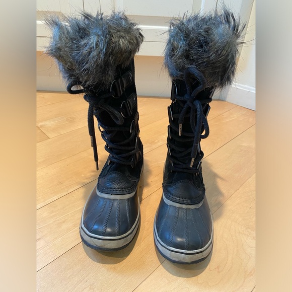 Sorel Joan of Arctic Women’s Snow/Winter Boots, size 8, black, new - Picture 5 of 9